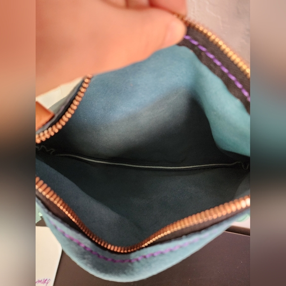 Fort Omotse Teal Leather Fringe Guitar Strap Crossbody - Picture 5 of 11